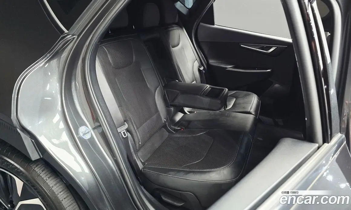 Kia EV6 2022 0.1 автомат (гидро), фото 16 Kia EV6 2022 0.1 автомат (гидро), фото 16