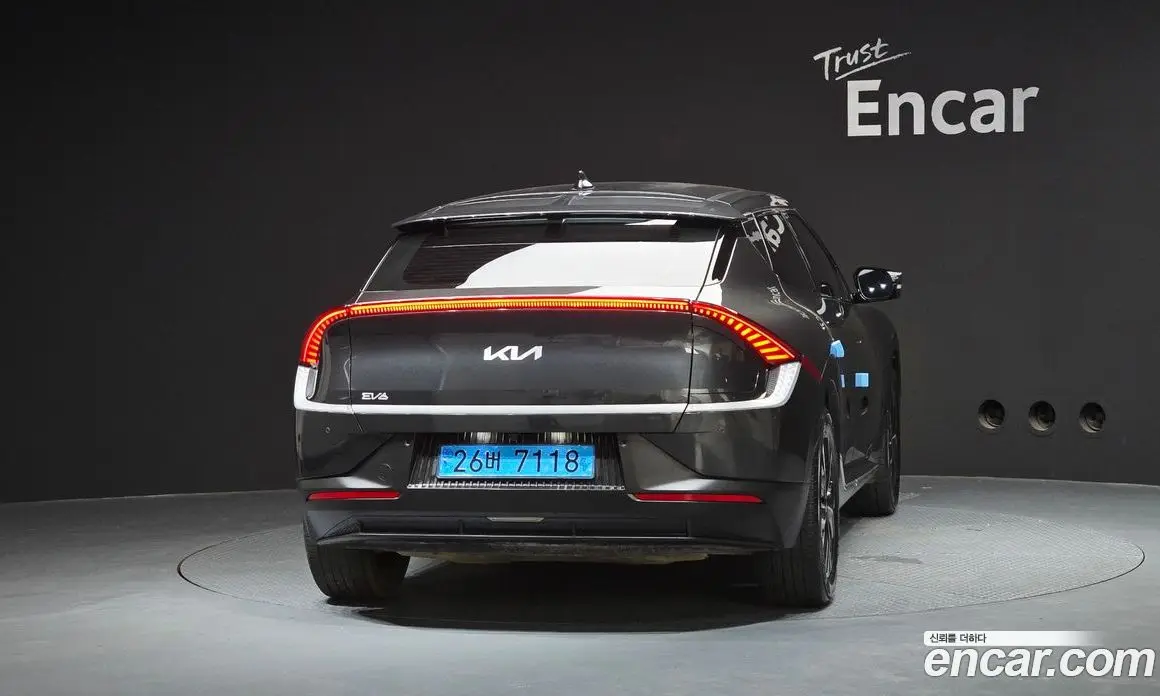 Kia EV6 2022 0.1 автомат (гидро), фото 4 Kia EV6 2022 0.1 автомат (гидро), фото 4