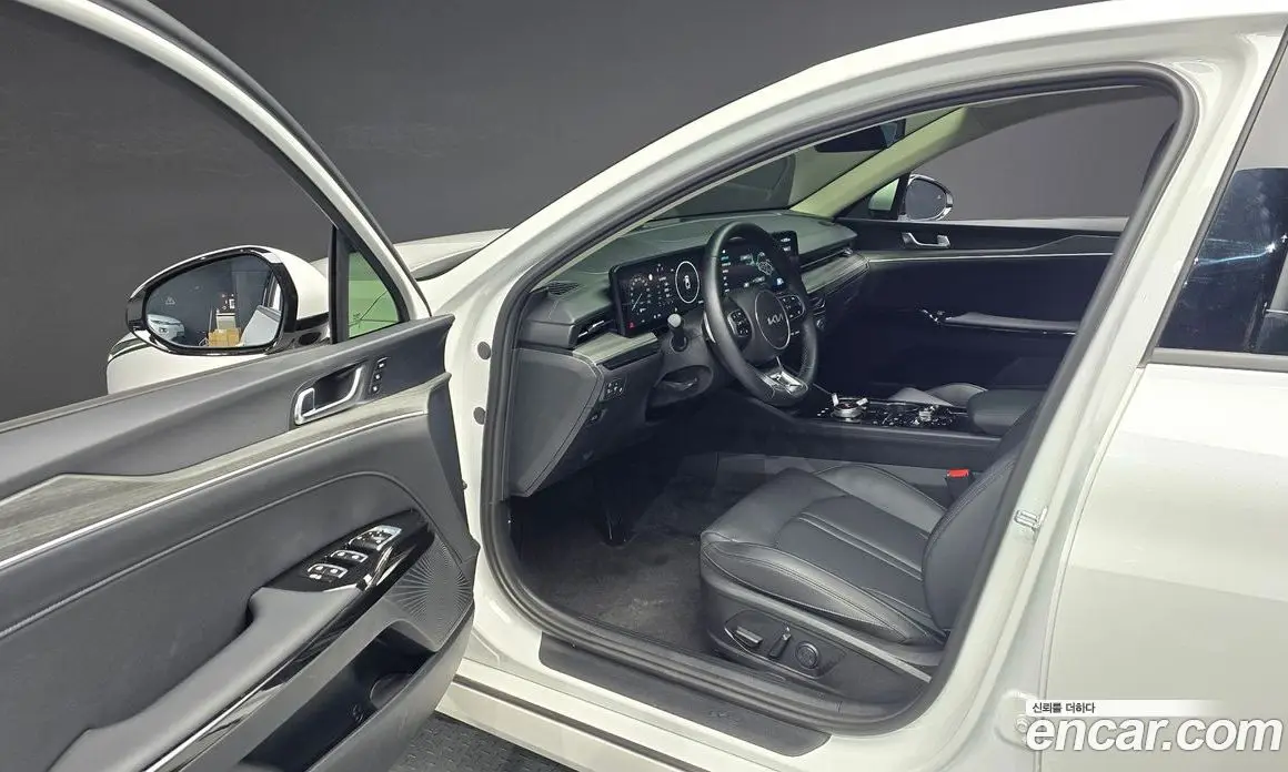 Kia K5 (Optima) 2025 2.0 автомат (гидро), фото 16 Kia K5 (Optima) 2025 2.0 автомат (гидро), фото 16