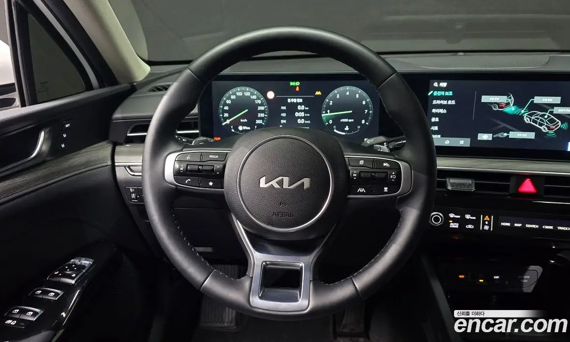Kia K5 (Optima) 2025 2.0 автомат (гидро), фото 18 Kia K5 (Optima) 2025 2.0 автомат (гидро), фото 18