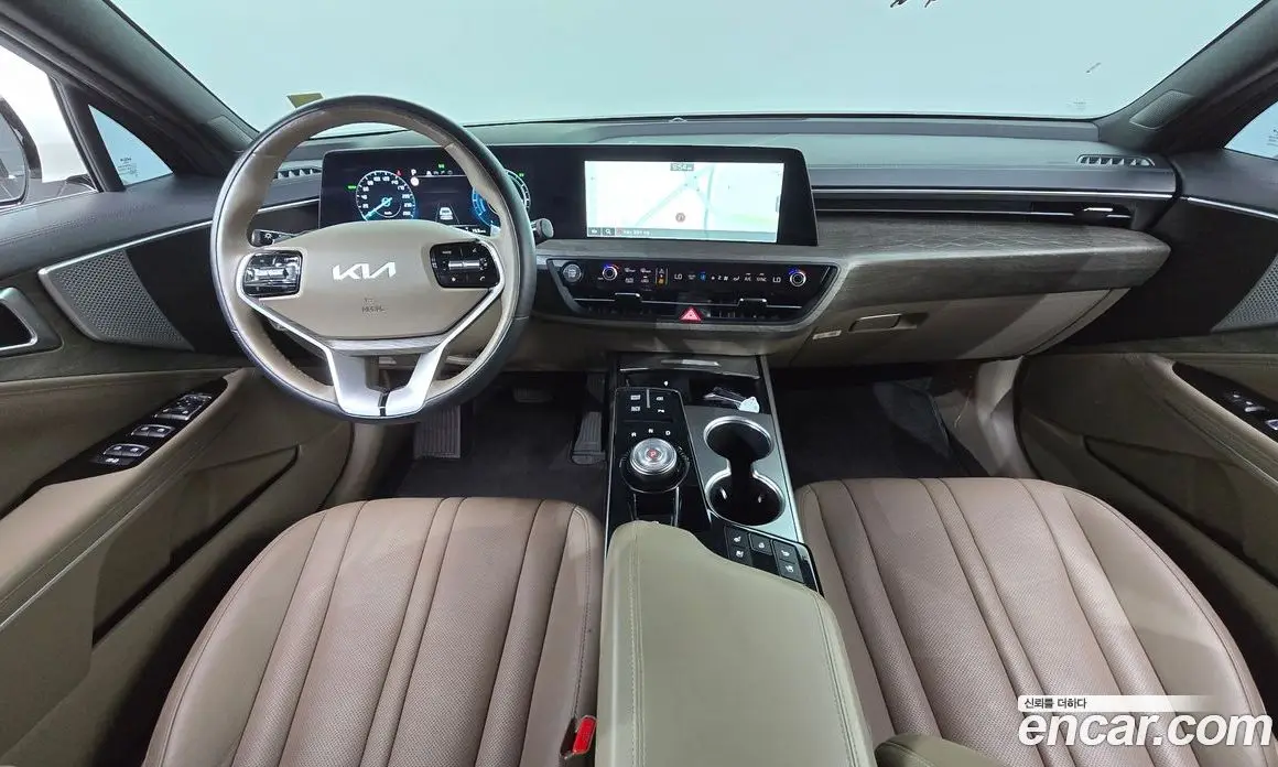Kia K8 2024 1.6 автомат (гидро), фото 9 Kia K8 2024 1.6 автомат (гидро), фото 9