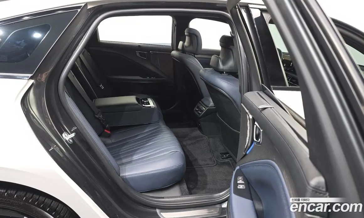 Kia K8 2024 3.5 автомат (гидро), фото 18 Kia K8 2024 3.5 автомат (гидро), фото 18