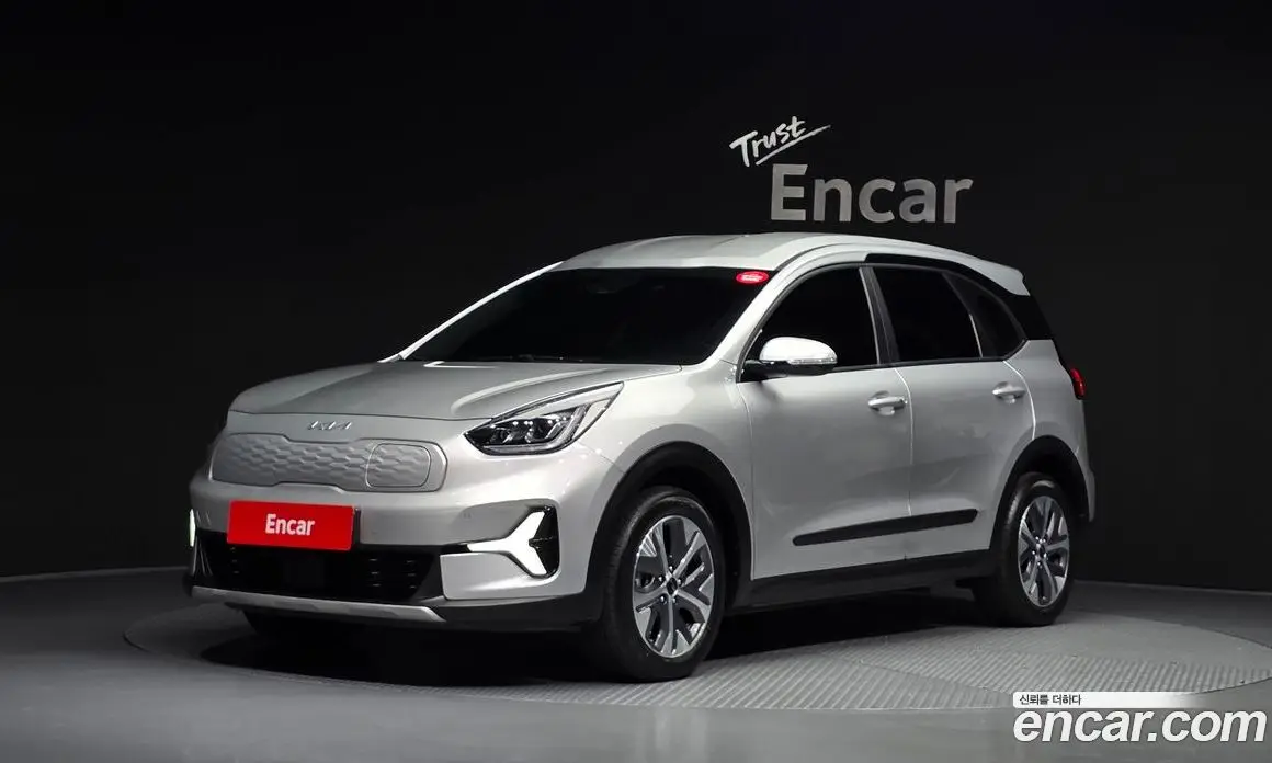 Kia Niro 2022 0.2 автомат (гидро), фото 1 Kia Niro 2022 0.2 автомат (гидро), фото 1