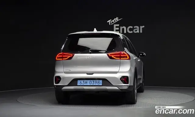 Kia Niro 2022 0.2 автомат (гидро), миниатюра 4 Kia Niro 2022 0.2 автомат (гидро), миниатюра 4