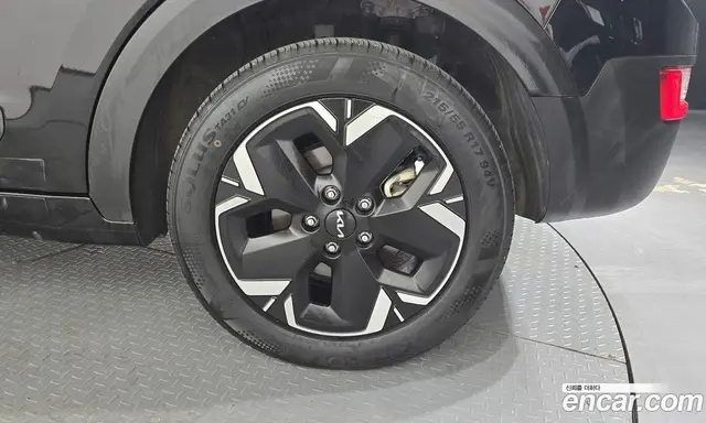 Kia Niro 2023 0.2 автомат (гидро), миниатюра 7 Kia Niro 2023 0.2 автомат (гидро), миниатюра 7