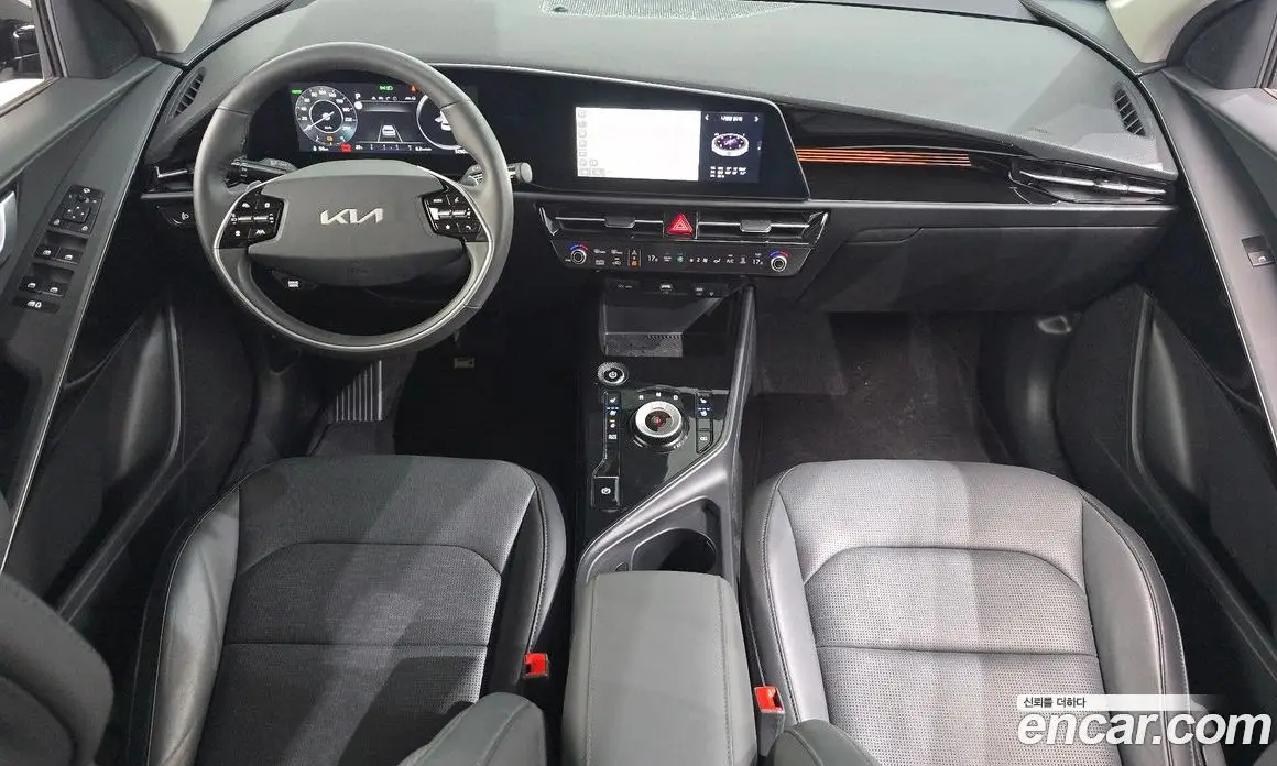 Kia Niro 2023 0.2 автомат (гидро), фото 10 Kia Niro 2023 0.2 автомат (гидро), фото 10