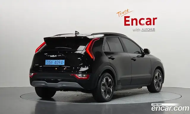 Kia Niro, 2023, 7 952 км