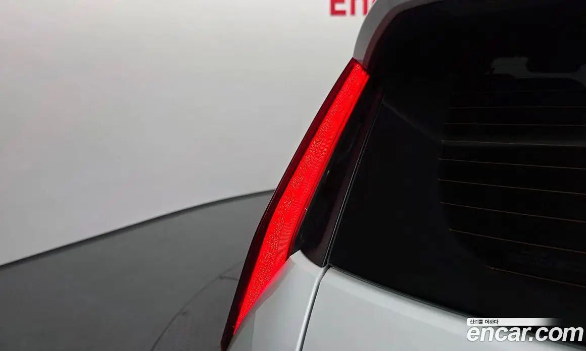 Kia Niro 2025 1.6 автомат (гидро), фото 9 Kia Niro 2025 1.6 автомат (гидро), фото 9