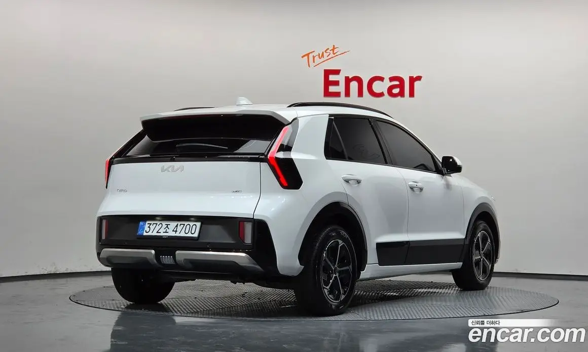 Kia Niro 2026 1.6 автомат (гидро), фото 2 Kia Niro 2026 1.6 автомат (гидро), фото 2