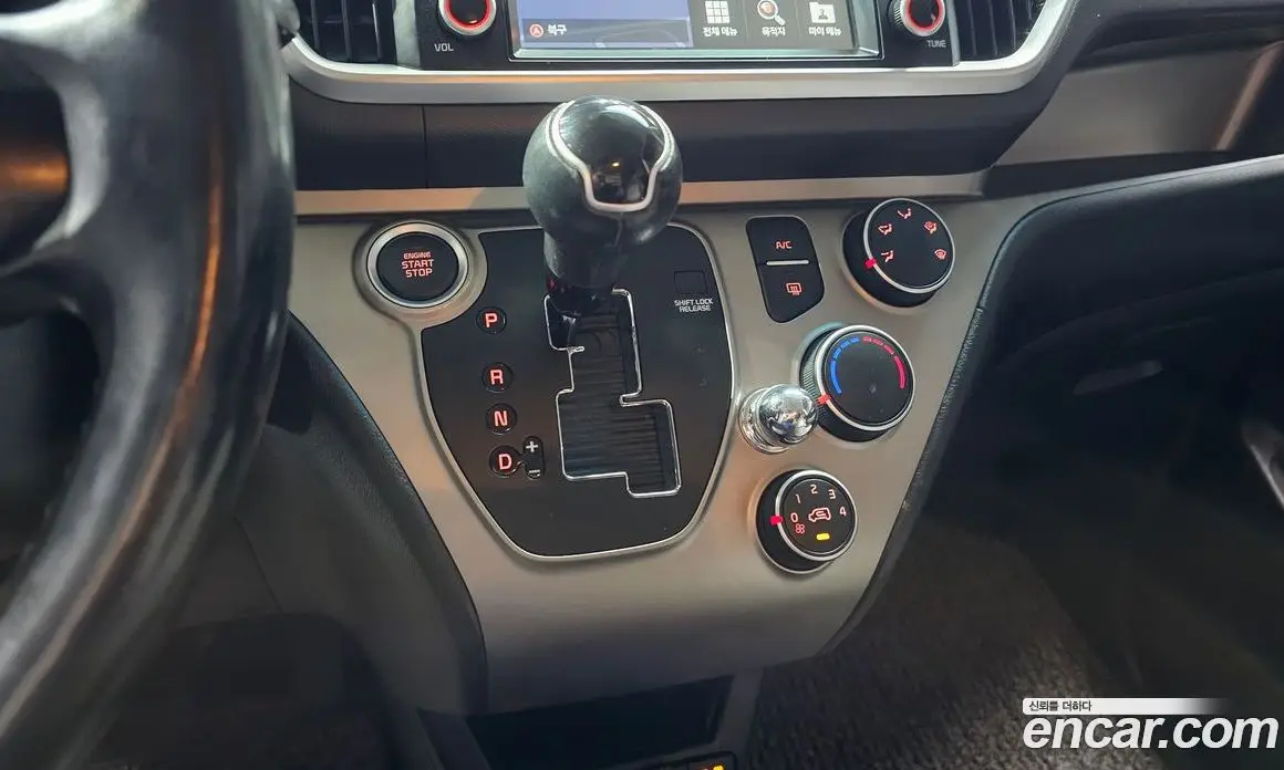 Kia Ray 2019 1.0 автомат (гидро), фото 12