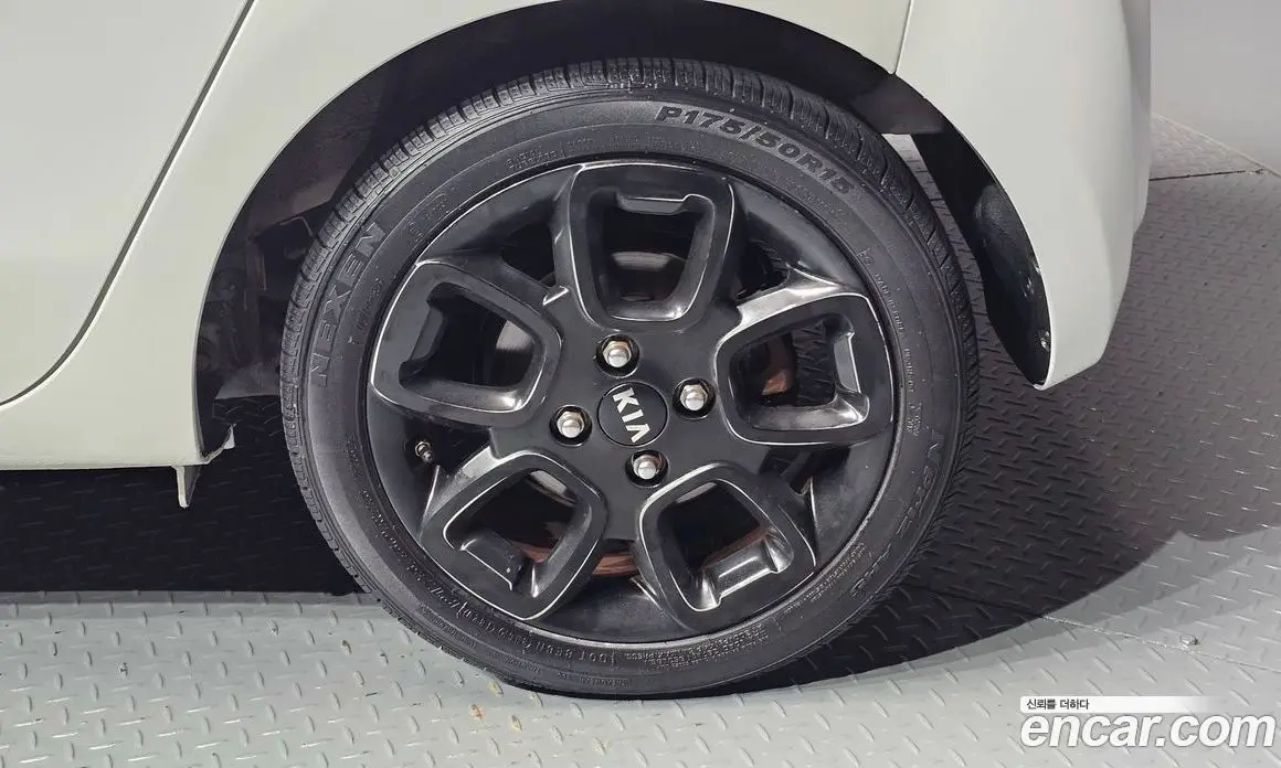 Kia Ray 2019 1.0 автомат (гидро), фото 7