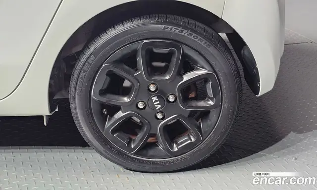 Kia Ray 2019 1.0 автомат (гидро), миниатюра 7