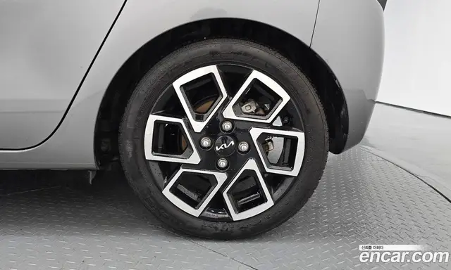 Kia Ray 2023 1.0 автомат (гидро), миниатюра 7 Kia Ray 2023 1.0 автомат (гидро), миниатюра 7