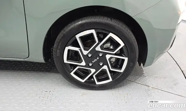 Kia Ray 2024 1.0 автомат (гидро), миниатюра 6 Kia Ray 2024 1.0 автомат (гидро), миниатюра 6