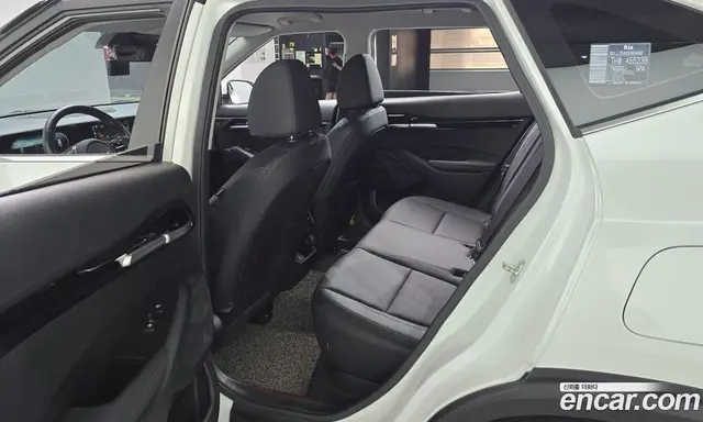 Kia Seltos 2023 1.6 автомат (гидро), миниатюра 11