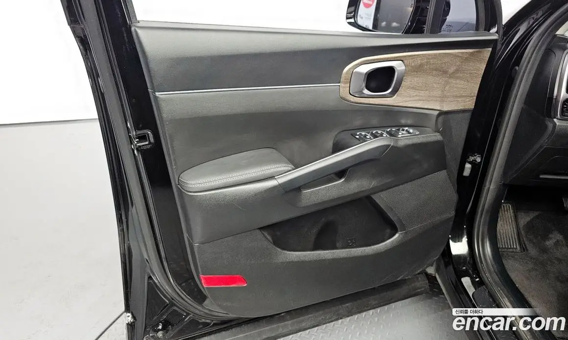Kia Sorento 2022 2.2 автомат (гидро), фото 14 Kia Sorento 2022 2.2 автомат (гидро), фото 14