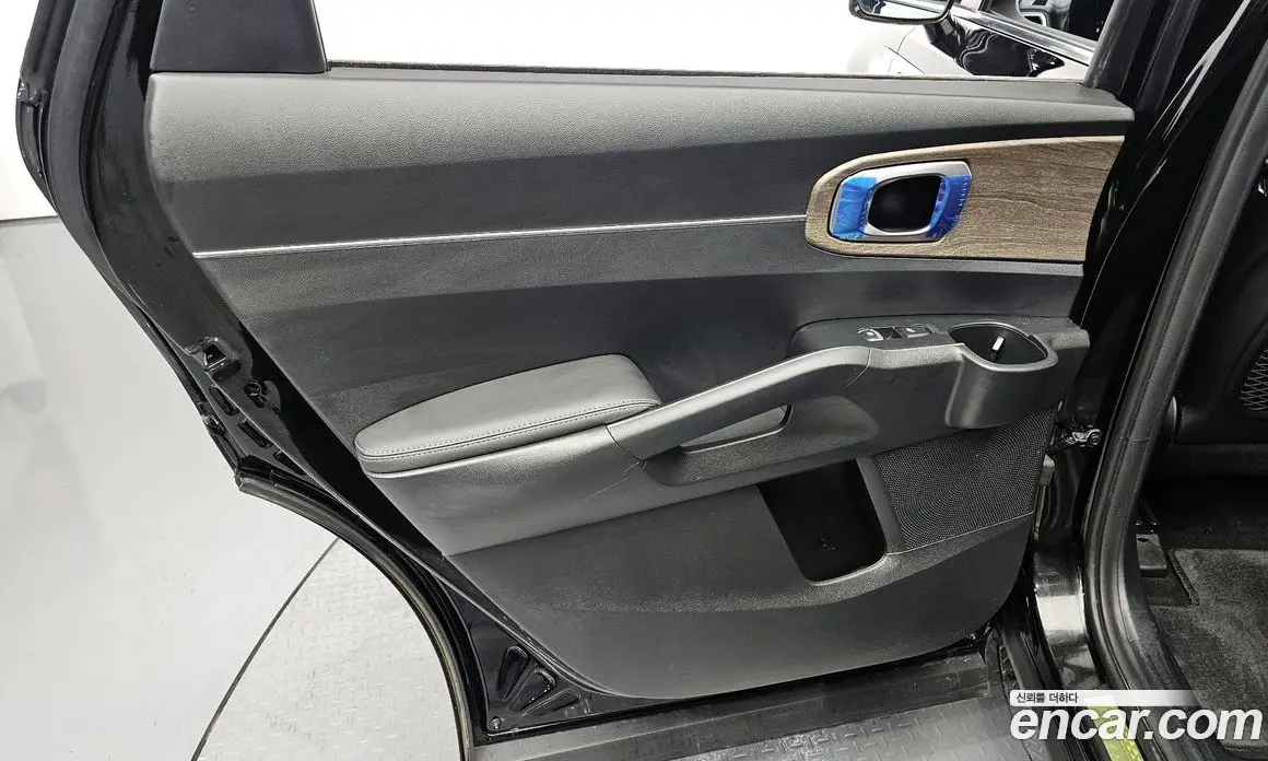 Kia Sorento 2022 2.2 автомат (гидро), фото 15 Kia Sorento 2022 2.2 автомат (гидро), фото 15