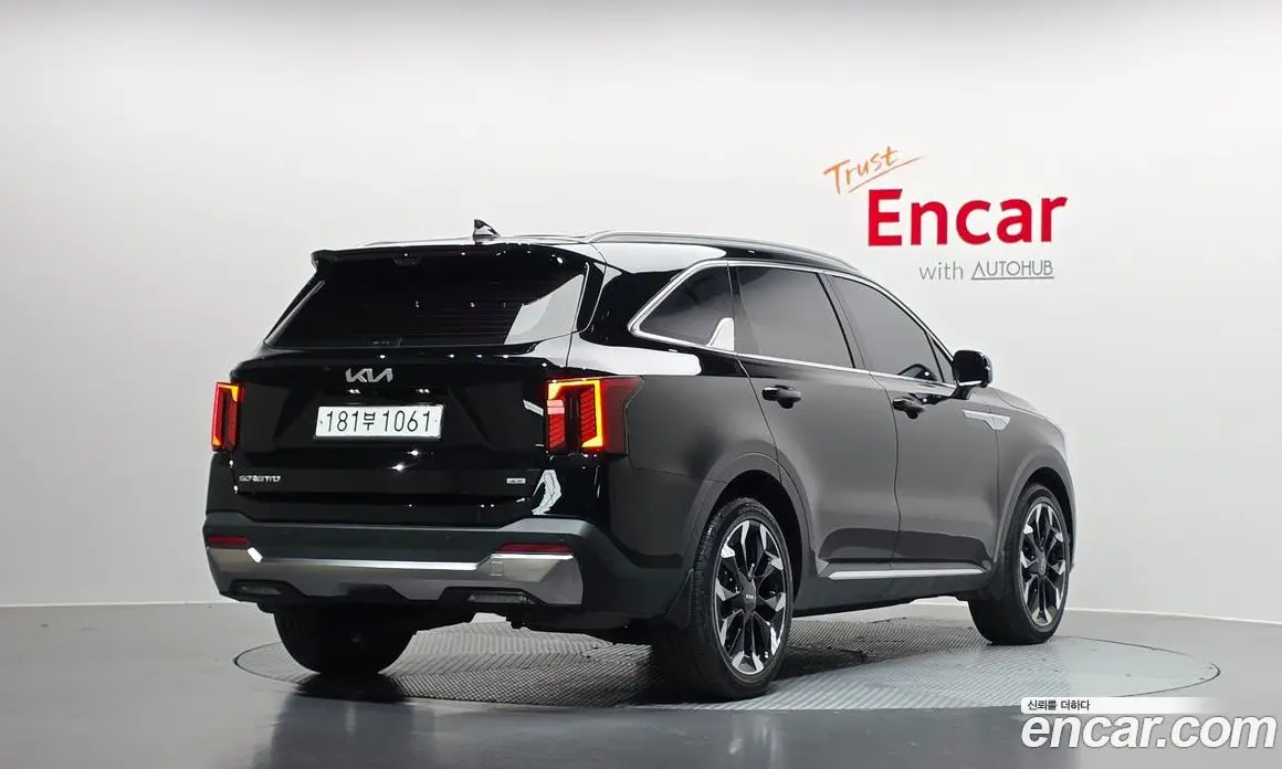 Kia Sorento 2023 2.5 автомат (гидро), фото 2 Kia Sorento 2023 2.5 автомат (гидро), фото 2