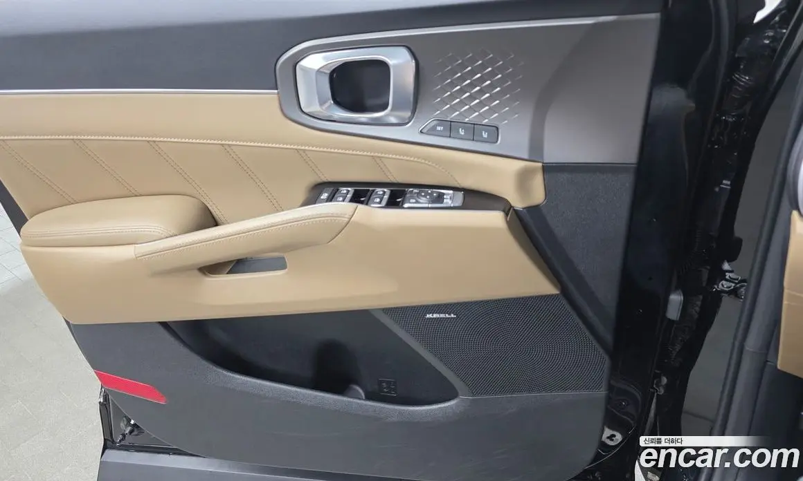 Kia Sorento 2023 2.5 автомат (гидро), фото 14 Kia Sorento 2023 2.5 автомат (гидро), фото 14