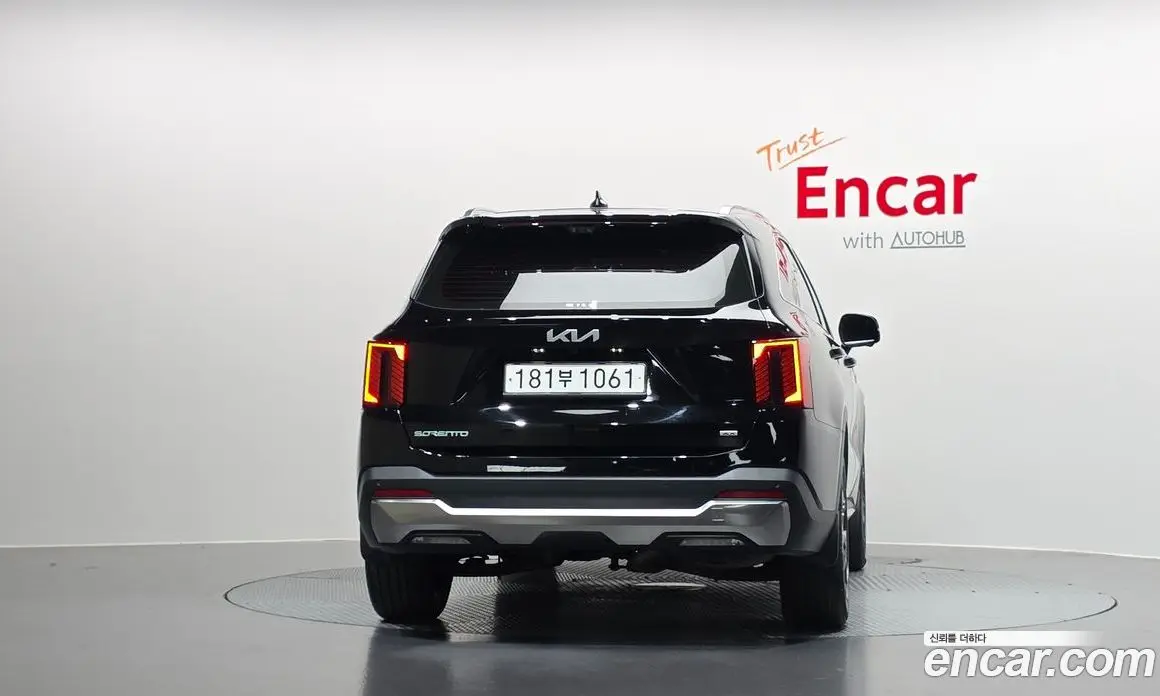 Kia Sorento 2023 2.5 автомат (гидро), фото 4 Kia Sorento 2023 2.5 автомат (гидро), фото 4