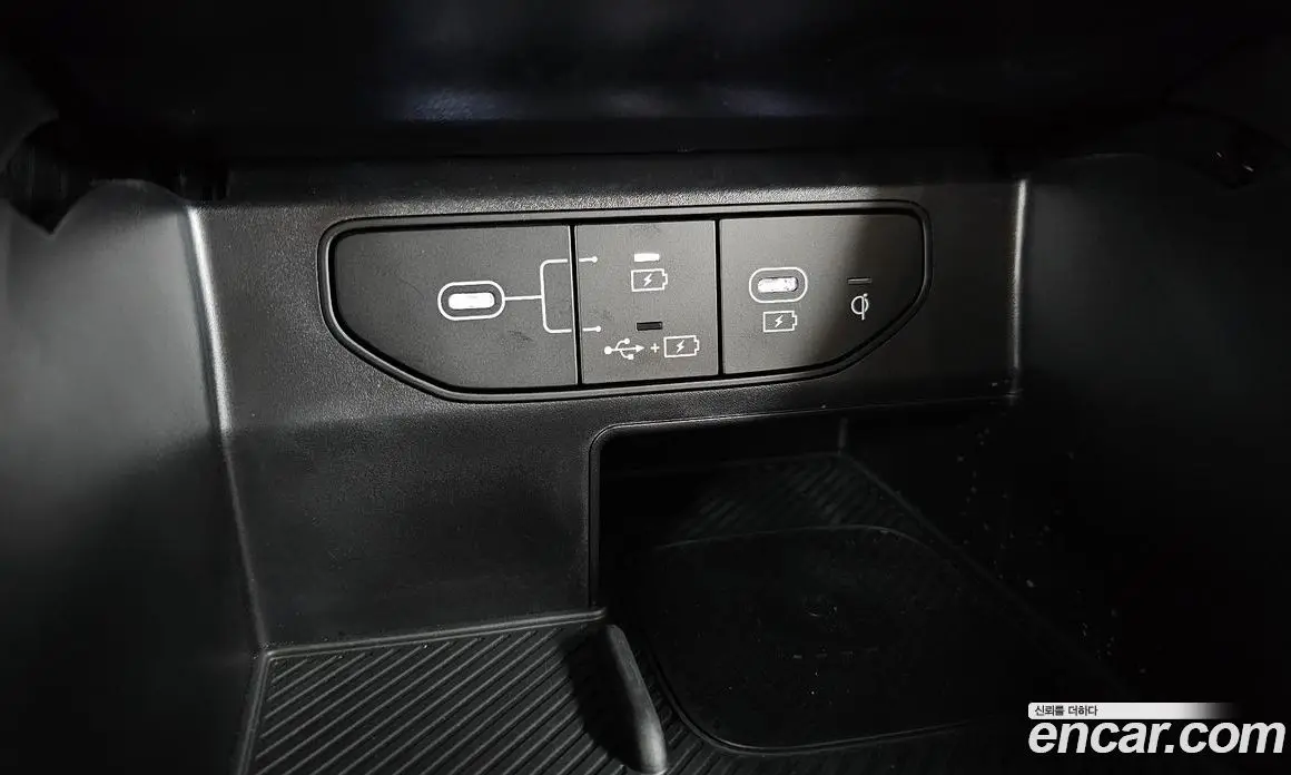 Kia Sorento 2023 1.6 автомат (гидро), фото 16 Kia Sorento 2023 1.6 автомат (гидро), фото 16