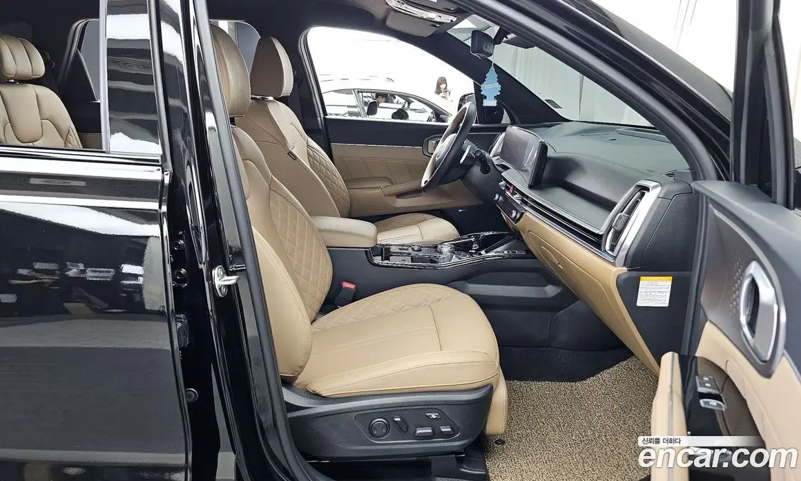 Kia Sorento 2023 1.6 автомат (гидро), фото 17 Kia Sorento 2023 1.6 автомат (гидро), фото 17