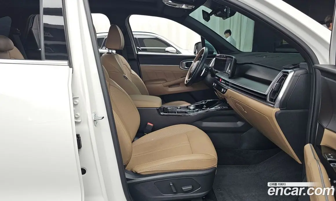 Kia Sorento 2025 2.5 автомат (гидро), фото 17 Kia Sorento 2025 2.5 автомат (гидро), фото 17