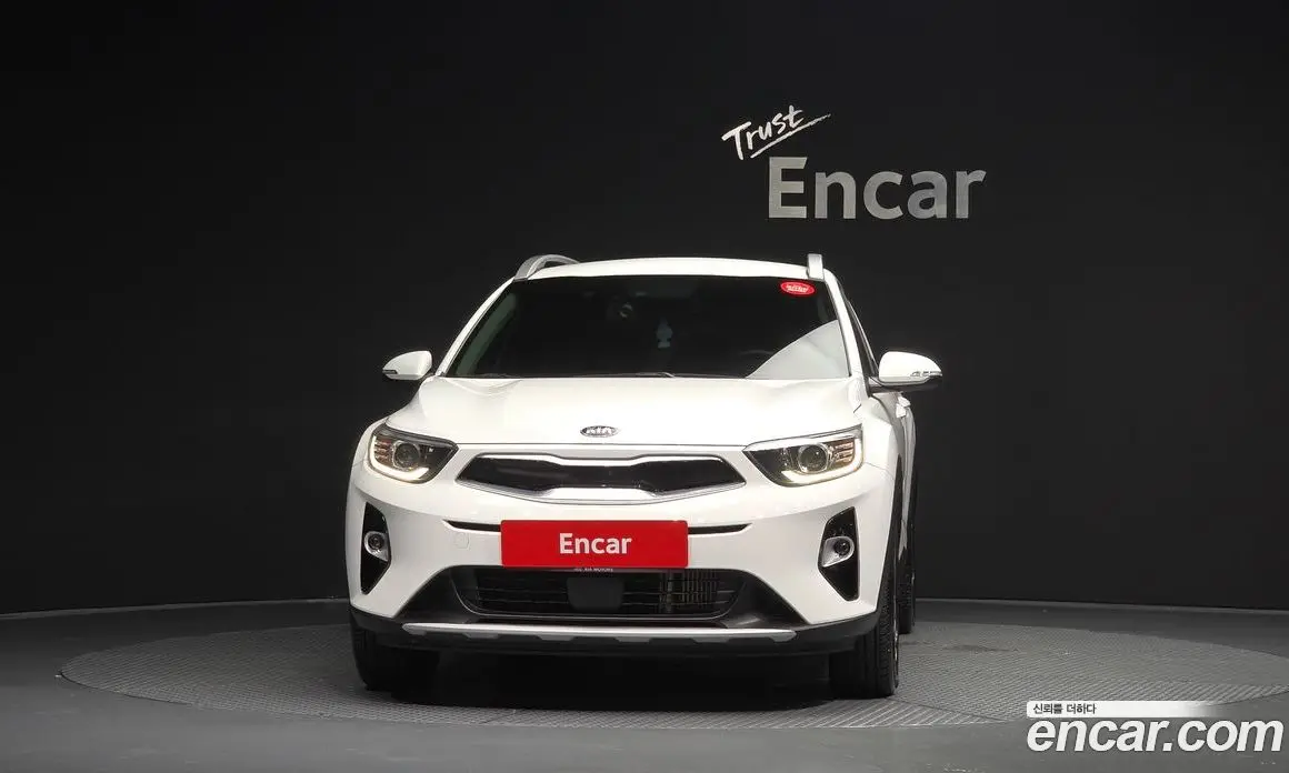 Kia Stonic 2018 1.6 автомат (гидро), фото 3 Kia Stonic 2018 1.6 автомат (гидро), фото 3