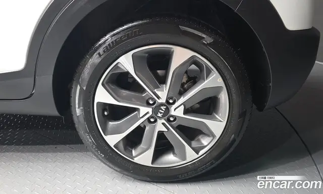 Kia Stonic 2018 1.6 автомат (гидро), миниатюра 5 Kia Stonic 2018 1.6 автомат (гидро), миниатюра 5