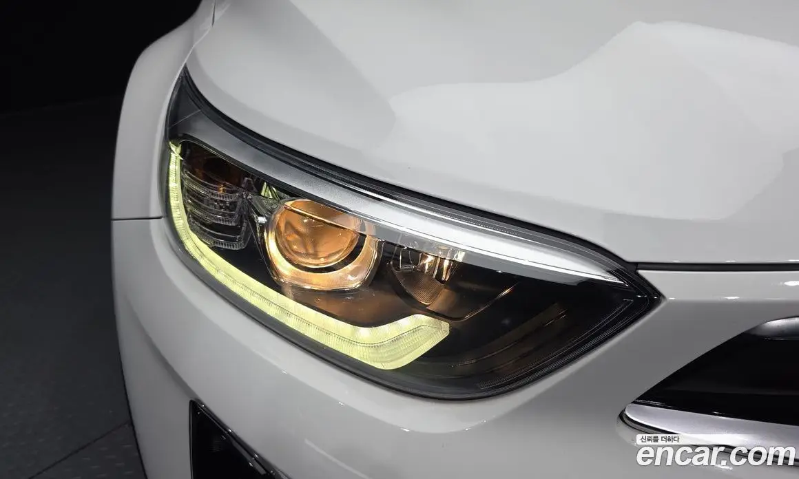 Kia Stonic 2018 1.6 автомат (гидро), фото 8 Kia Stonic 2018 1.6 автомат (гидро), фото 8
