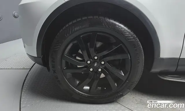 Land Rover Discovery 2018 3.0 автомат (гидро), миниатюра 5 Land Rover Discovery 2018 3.0 автомат (гидро), миниатюра 5