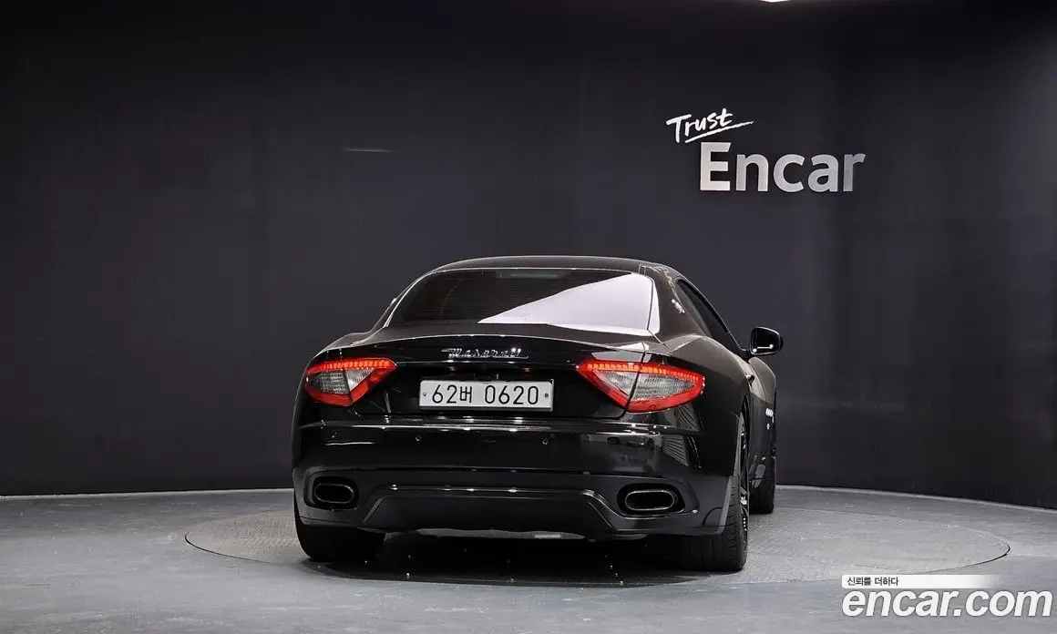 Maserati GranTurismo 2016 4.7 автомат (гидро), фото 4 Maserati GranTurismo 2016 4.7 автомат (гидро), фото 4