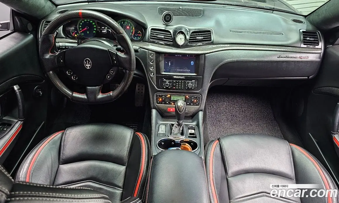 Maserati GranTurismo 2016 4.7 автомат (гидро), фото 7 Maserati GranTurismo 2016 4.7 автомат (гидро), фото 7