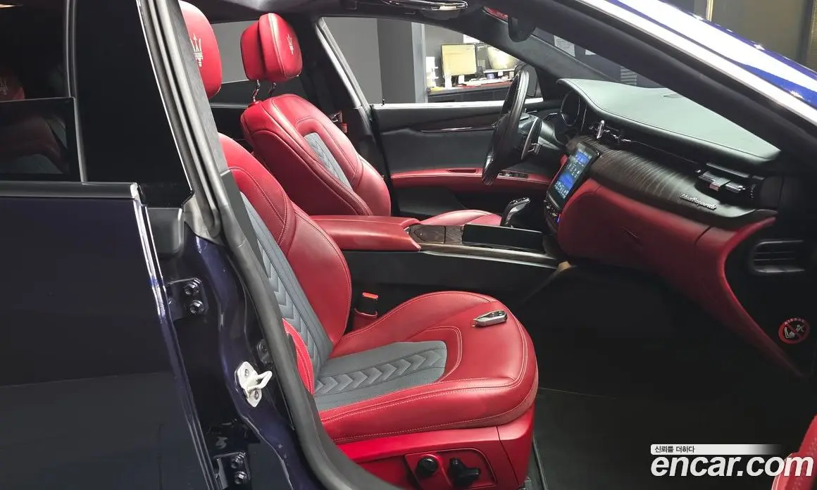 Maserati Quattroporte 2020 3.0 автомат (гидро), фото 17 Maserati Quattroporte 2020 3.0 автомат (гидро), фото 17