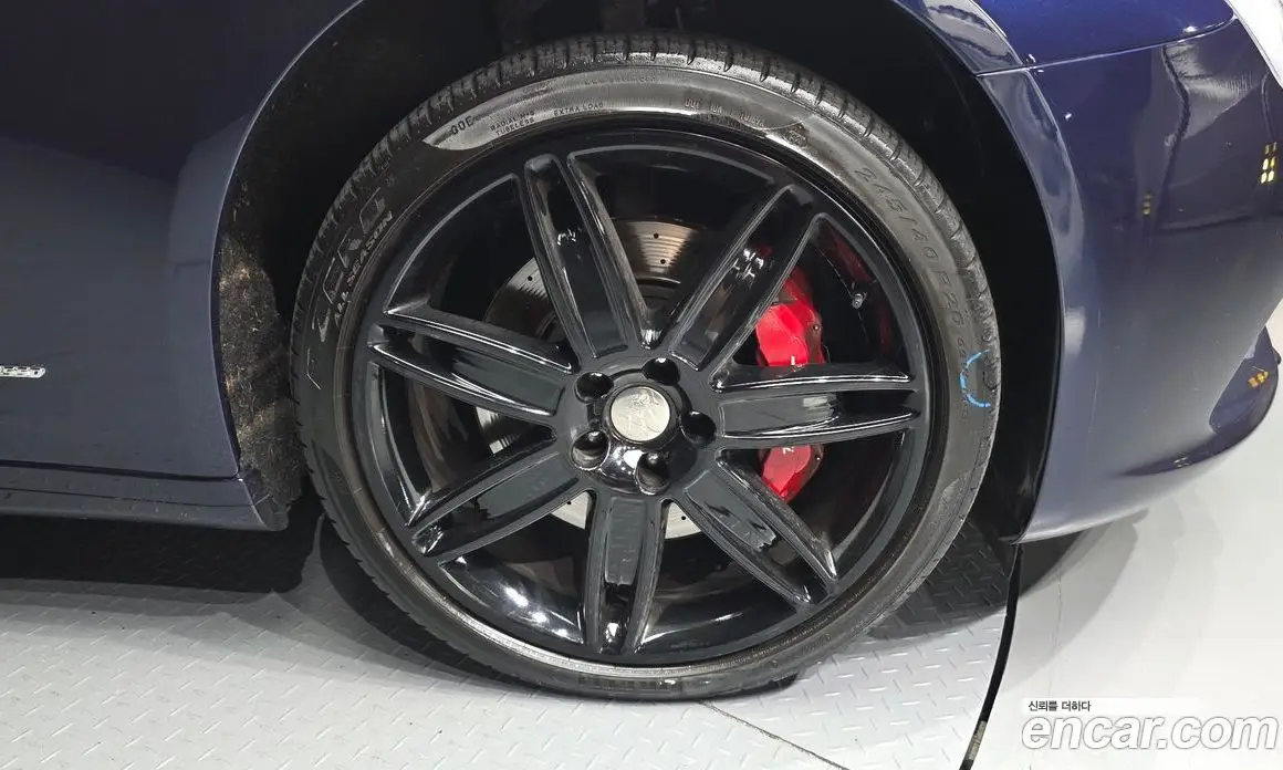 Maserati Quattroporte 2020 3.0 автомат (гидро), фото 7 Maserati Quattroporte 2020 3.0 автомат (гидро), фото 7