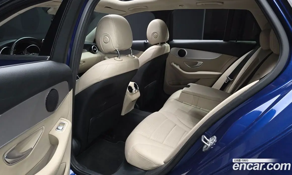 Mercedes-Benz C-Class 2016 2.1 автомат (гидро), фото 11 Mercedes-Benz C-Class 2016 2.1 автомат (гидро), фото 11