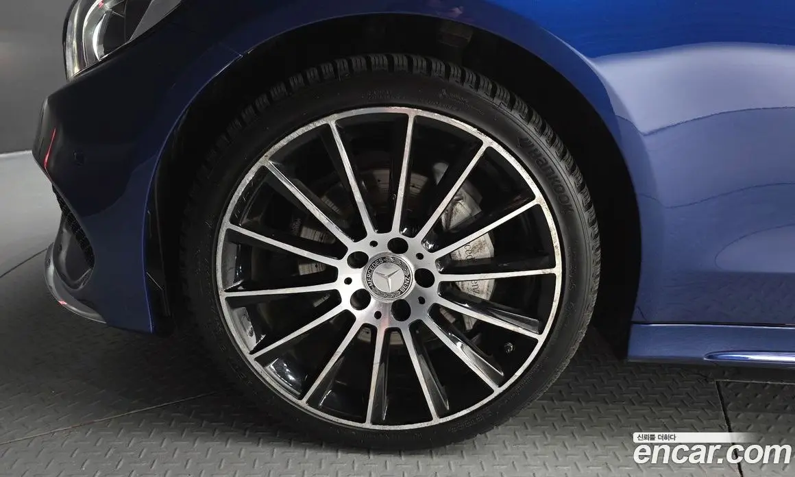 Mercedes-Benz C-Class 2016 2.1 автомат (гидро), фото 5 Mercedes-Benz C-Class 2016 2.1 автомат (гидро), фото 5
