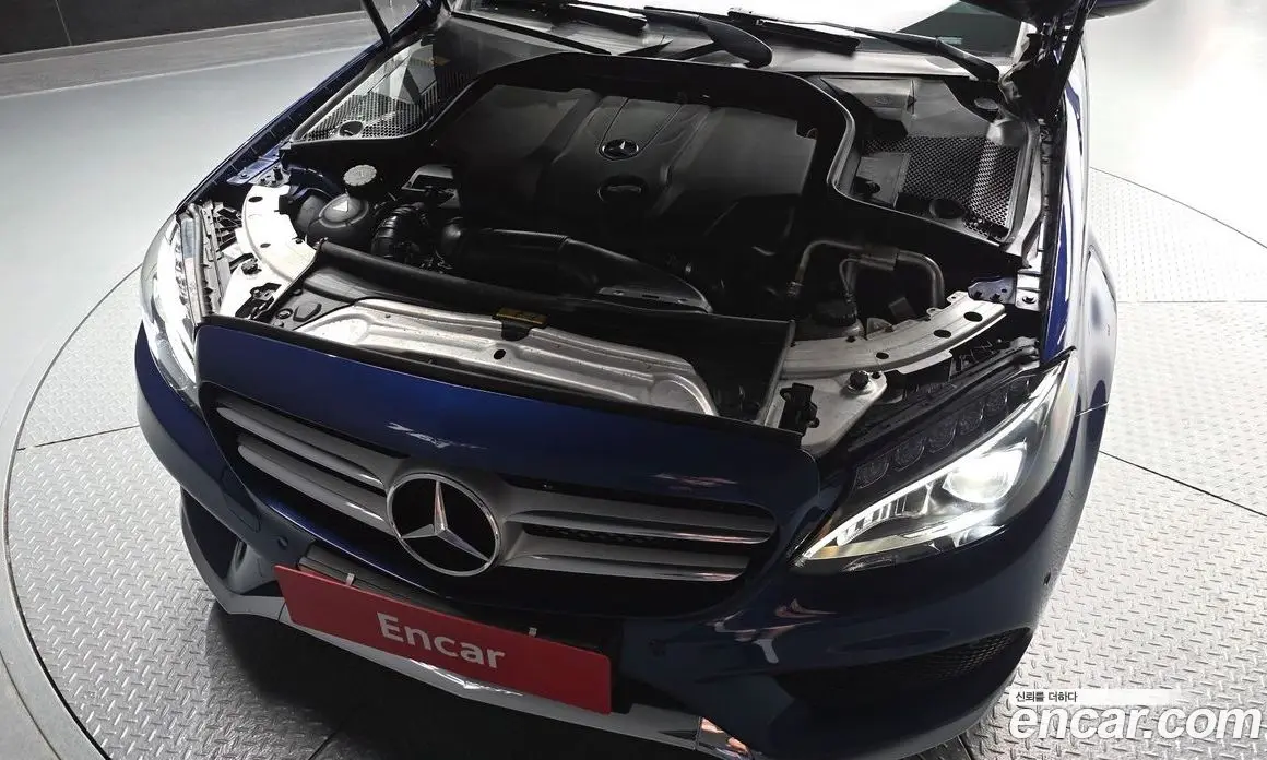 Mercedes-Benz C-Class 2016 2.1 автомат (гидро), фото 6 Mercedes-Benz C-Class 2016 2.1 автомат (гидро), фото 6