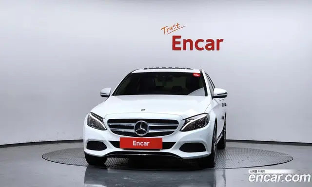 Mercedes-Benz C-Class 2017 2.0 автомат (гидро), миниатюра 3 Mercedes-Benz C-Class 2017 2.0 автомат (гидро), миниатюра 3