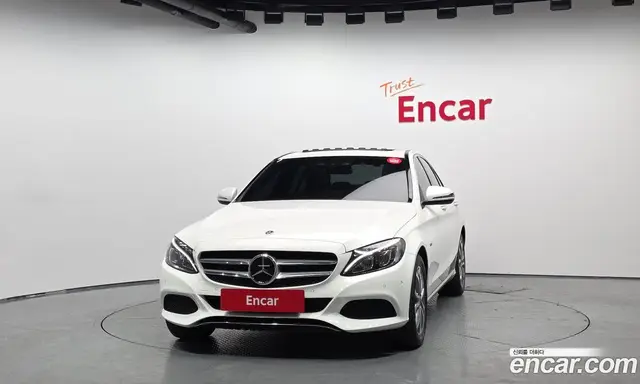Mercedes-Benz C-Class 2018 2.0 автомат (гидро), миниатюра 3 Mercedes-Benz C-Class 2018 2.0 автомат (гидро), миниатюра 3