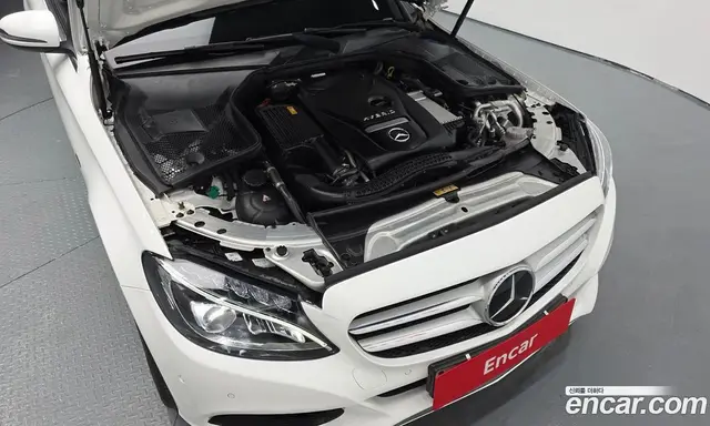 Mercedes-Benz C-Class 2018 2.0 автомат (гидро), миниатюра 6 Mercedes-Benz C-Class 2018 2.0 автомат (гидро), миниатюра 6