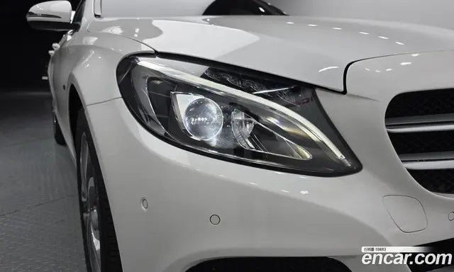Mercedes-Benz C-Class 2018 2.0 автомат (гидро), миниатюра 8 Mercedes-Benz C-Class 2018 2.0 автомат (гидро), миниатюра 8