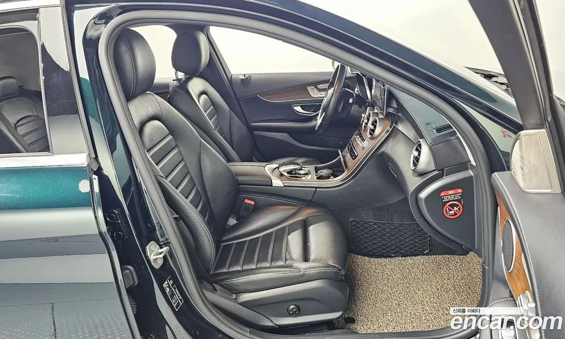 Mercedes-Benz C-Class 2019 1.9 автомат (гидро), фото 16 Mercedes-Benz C-Class 2019 1.9 автомат (гидро), фото 16