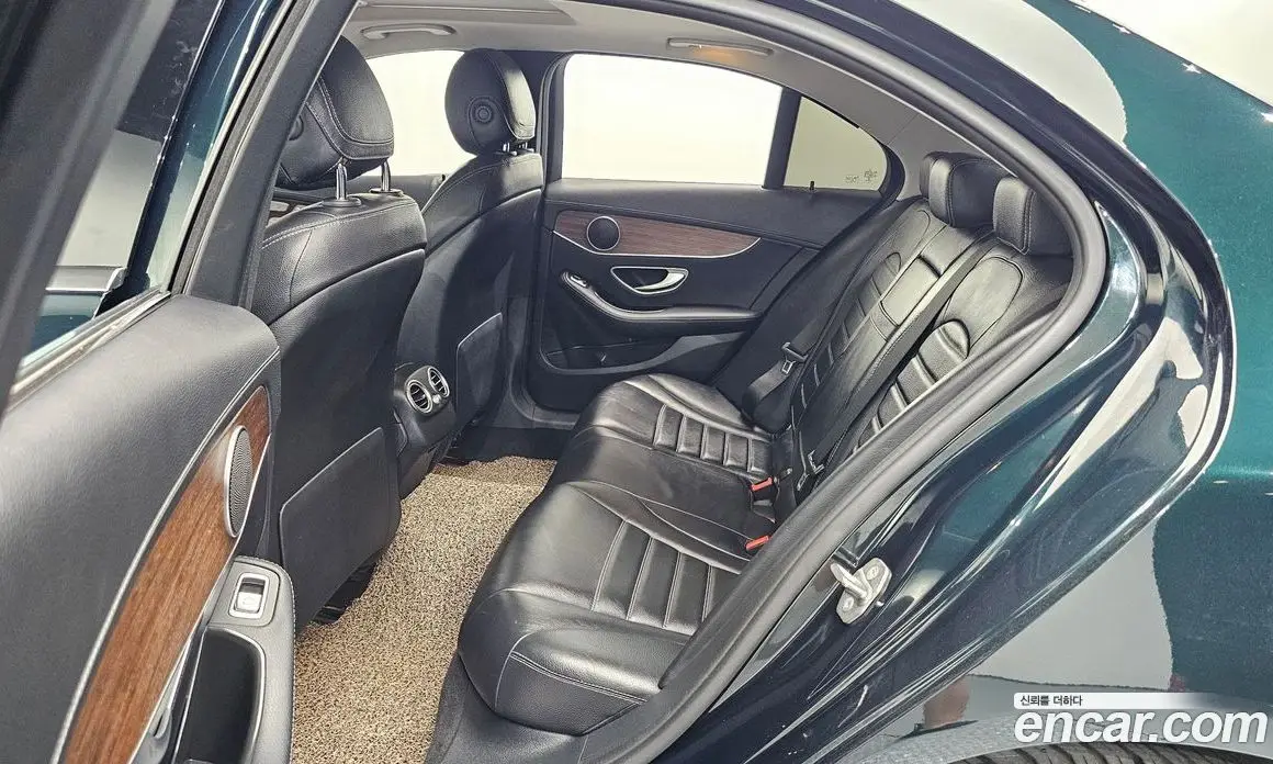 Mercedes-Benz C-Class 2019 1.9 автомат (гидро), фото 17 Mercedes-Benz C-Class 2019 1.9 автомат (гидро), фото 17