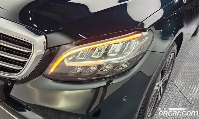 Mercedes-Benz C-Class 2019 1.9 автомат (гидро), миниатюра 8 Mercedes-Benz C-Class 2019 1.9 автомат (гидро), миниатюра 8