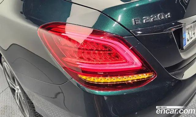 Mercedes-Benz C-Class 2019 1.9 автомат (гидро), миниатюра 9 Mercedes-Benz C-Class 2019 1.9 автомат (гидро), миниатюра 9