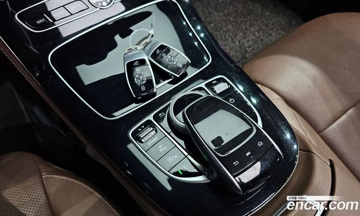 Mercedes-Benz E-Class 2018 2.0 автомат (гидро), фото 12 Mercedes-Benz E-Class 2018 2.0 автомат (гидро), фото 12
