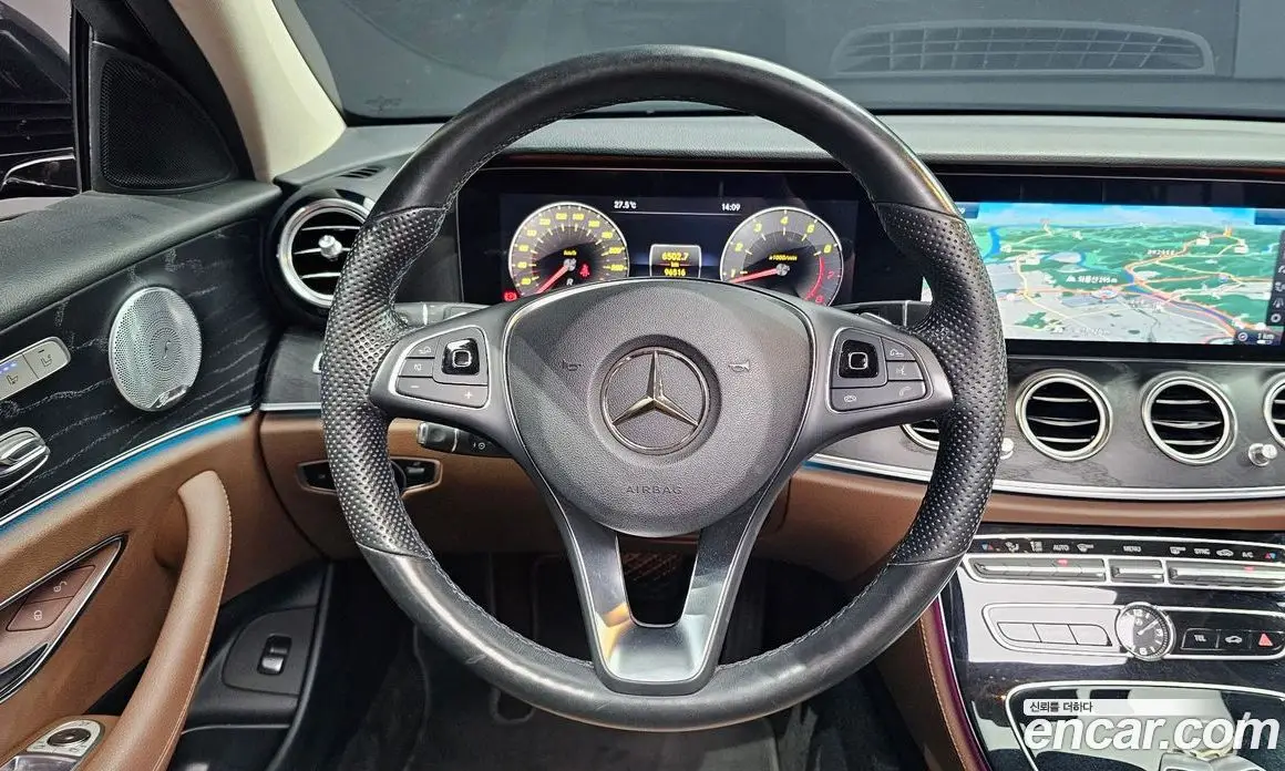 Mercedes-Benz E-Class 2018 2.0 автомат (гидро), фото 18 Mercedes-Benz E-Class 2018 2.0 автомат (гидро), фото 18