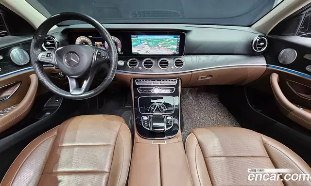 Mercedes-Benz E-Class 2018 2.0 автомат (гидро), миниатюра 10 Mercedes-Benz E-Class 2018 2.0 автомат (гидро), миниатюра 10