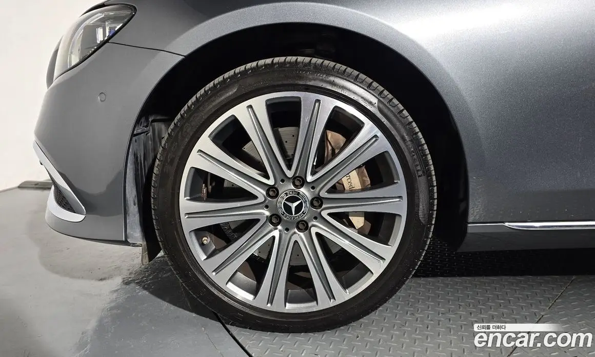 Mercedes-Benz E-Class 2021 3.0 автомат (гидро), фото 5 Mercedes-Benz E-Class 2021 3.0 автомат (гидро), фото 5